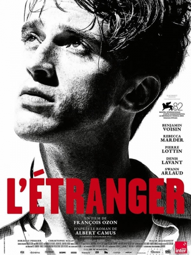 cinéma, critique, film, L'étranger, François Ozon, critique L'étranger de François Ozon, Albert Camus, Benjamin Voisin, Swann Arlaud, Rebecca Marder, Denis Parent