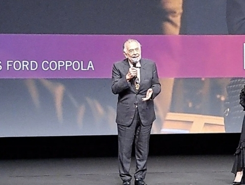 cinéma,deauville,festival du cinéma américain,festival du cinéma américain de deauville 2024,50ème festival du cinéma américain de deauville,clôture du 50ème festival du cinéma américain de deauville,isabelle adjani,finalement,claude lelouch,film,critique,critique de finalement de claude lelouch,kad merad