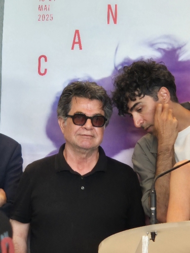 critique,cinéma,festival de cannes 2025,78ème festival de cannes,palme d'or,jafar panahi,un simple accident,critique de un simple accident de jafar panahi,juliette binoche