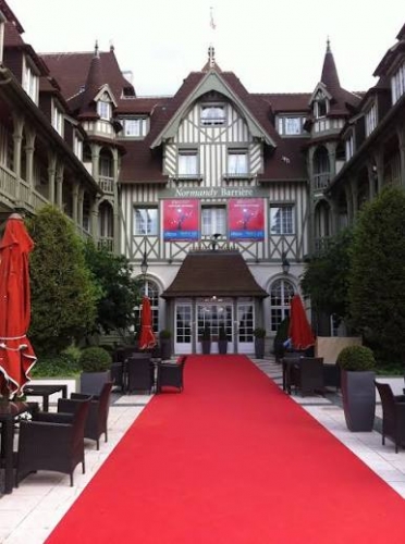 cinéma,deauville,festival du cinéma américain de deauville,52e festival du cinéma américain de deauville,festival du cinéma américain de deauville 2026,roschdy zem,statue de la liberté,cid,centre international de deauville,ethan hawke,les contrebandiers,siri hustvedt,ghost stories,la gradiva,marine atlan,prix luecien-barrière 2026,prix d'ornano valenti 2026,sophie thatcher,her private hell,nicolas winding refn,simon abkarian,camille chamoux,cécile de france,&nbsp; euzhan palcy,raphaël personnaz,&nbsp; lola quivoron,mohamed mbougar sarr,laura smet,brendan fraser,pressure,faye dunaway,catherine deneuve,florian zeller,patrick schwarzenegger,sofiane pamart,ina,chanel,air france,groupe barrière,hôtel barrière le normandy