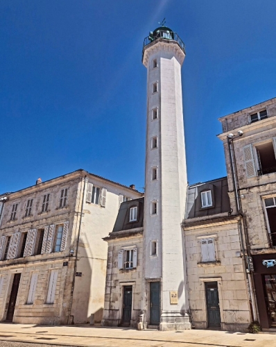 festival la rochelle cinéma 2026,54e fema,fema 2026,cristian mungiu,jacques tati,les vacances de monsieur hulot,playtime,trafic,l'inconnue d'arthur harrari,adieu monde cruel de félix de givry,festival,cinéma,film,youssef chahine